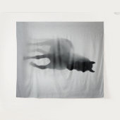 Tenture Mystérieux Cheval Noir émergeant du Mist (Devant (Horizontal))