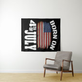 TENTURE NÉ LE 4 JUILLET  (En situation (horizontale))