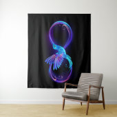 Tenture Neon Infinity Symbol with Glowing Hummingbird (En situation)