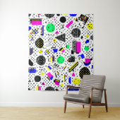 Tenture Neon Retro Memphis Geometric Chaos Pattern (En situation)