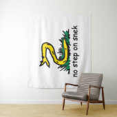 Tenture No step on snek memes (En situation)