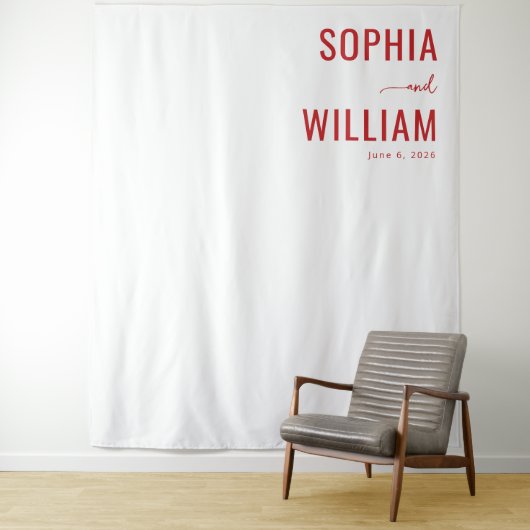 Tenture Noms Typographiques Rouges Sophistiqués (En situation)