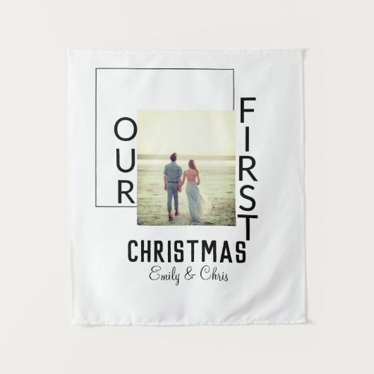 Tenture Notre premier Noël ajouter le nom du couple photo  (Devant)