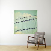 Tenture Oiseaux sur fil, ciel bleu vintage. (En situation)