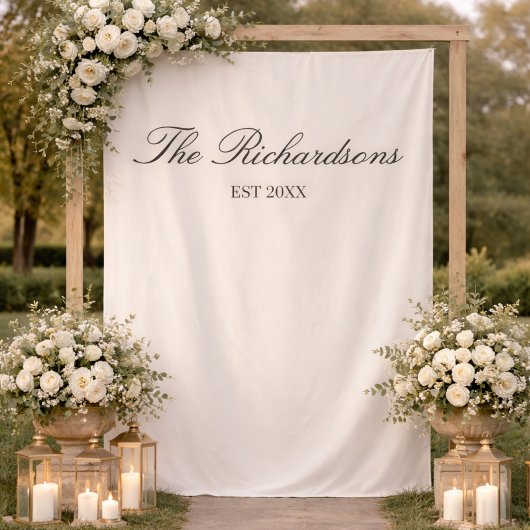 Tenture Old Money Personalized Fabric Wedding Welcome Sign
