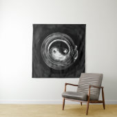 Tenture Ouroboros Yin - Yang (En situation (horizontale))