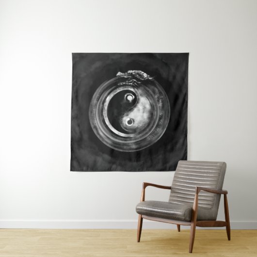 Tenture Ouroboros Yin - Yang (En situation)
