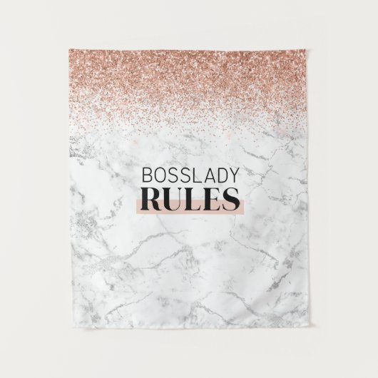 Tenture Paillettes de Rose Gold sur Marbre Blanc Logo Boss (Devant)