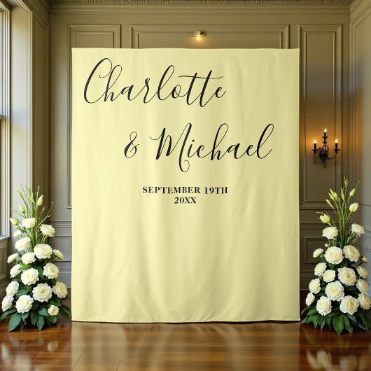 Tenture Pale Yellow Script Minimalist Wedding Backdrop