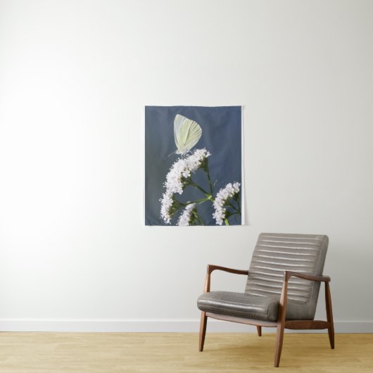 Tenture Papillon Blanc Sur Des Fleurs (En situation)
