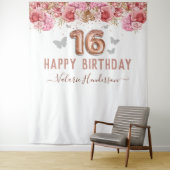 Tenture Papillons floraux rose heureux 16e anniversaire Ta (En situation)