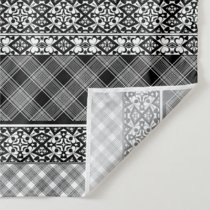 Tenture Patchwork rayé noir et blanc avec dentelle