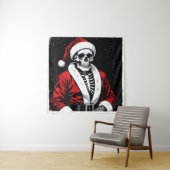 Tenture Père Noël squelette (En situation)