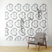 Tenture Personalize Wedding Backdrop Black and White Heart (En situation (horizontale))