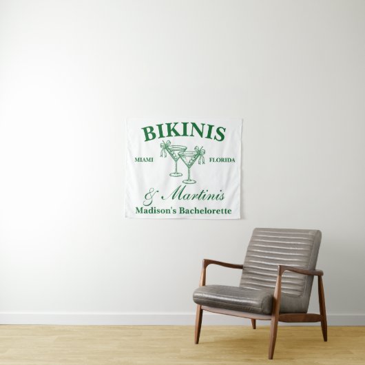 Tenture Personalized Bikinis & Martinis Bachelorette Party (En situation (horizontale))