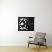 Tenture Petit bol bientôt squelette mains dans le coeur (En situation (horizontale))