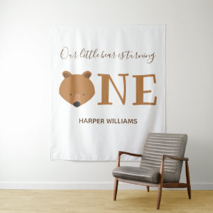 Tenture Petit ours qui fête son premier anniversaire Migno