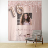 Tenture photo de fête des 16 ans rose gold pailleté rose (En situation)