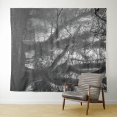 Tenture Photographie en noir et blanc de la forêt effrayan (En situation (horizontale))