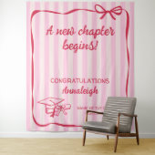 Tenture Pink Stripes Bow A New Chapter Graduation (En situation)