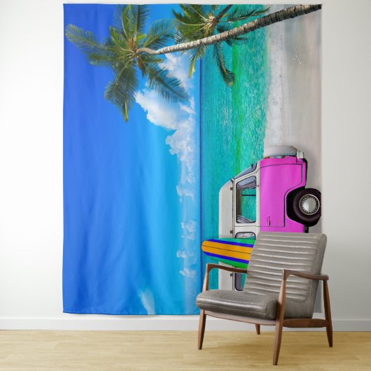 Tenture Plage Tropical Scène Fuchsia Pink Van & Surfboard (En situation)