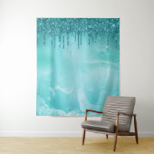 Tenture Pluie de Parties scintillant turquoise sur marbre  (En situation)