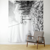 Tenture Poudre sur la colline // Skilift noir et blanc (En situation)