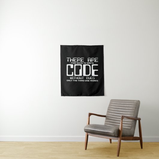 Tenture Programmeur Écrit du Code Sans Bogues (En situation)