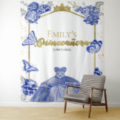 Tenture Quinceanera Arrière-plan Robe Bleue Royale Florale (En situation)