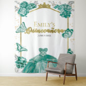 Tenture Quinceanera Fond Émeraude Vert Robe Florale (En situation)