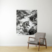 Tenture Raccoon Stream Tapestry | Forest Wildlife Art  (En situation)