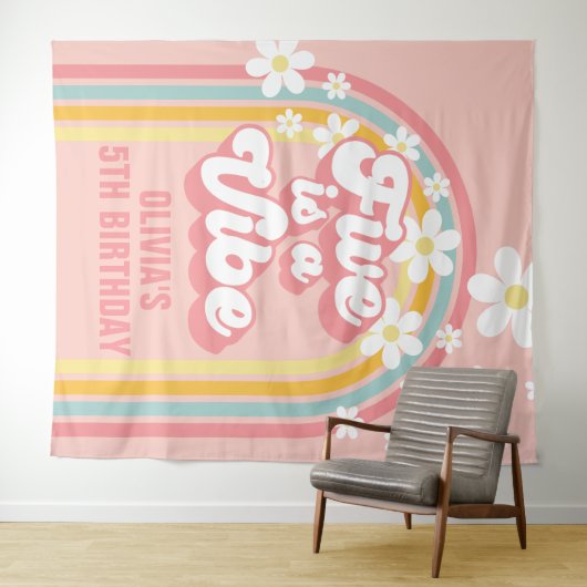 Tenture Rainbow Retro Five est une ambiance Groovy 5e anni (En situation (horizontale))