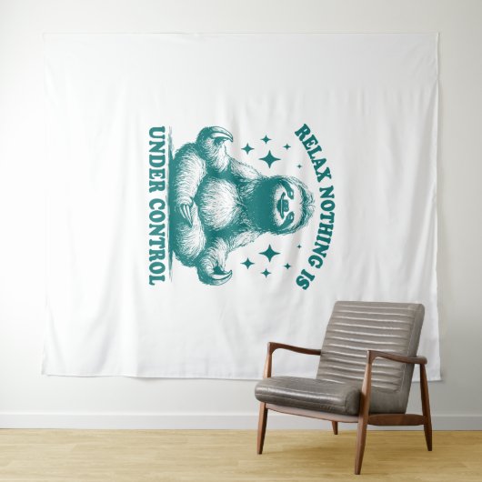 Tenture Relax Rien N'Est Sous Contrôle Sloth Yoga (En situation (horizontale))