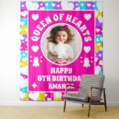 Tenture Retro Neon Reine des Coeurs Bannière Photo Anniver (En situation)