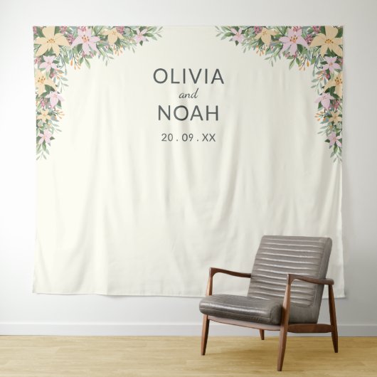 Tenture Romantic floral wedding (En situation (horizontale))