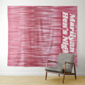 Tenture Rose de nuit Hen Pink Faux Tinsel fond (En situation (horizontale))