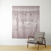 Tenture Rose Gold Rose Icy Blush Drip Douce Seize (En situation)