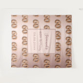 Tenture rose gold rose monogramme luxueux 60e anniversaire (Devant (Horizontal))
