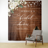 Tenture Roses blanches Fête des mariées en bois (En situation)