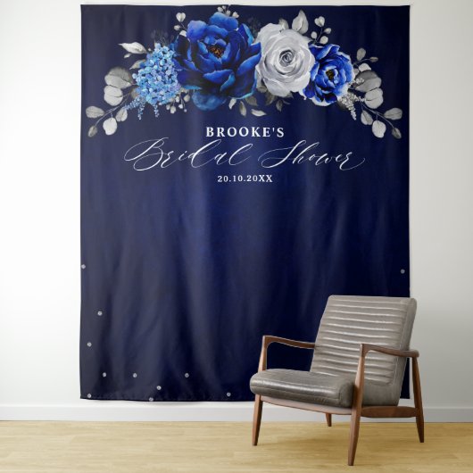 Tenture Royal Bleu Blanc Argent Floral Brides rubans (En situation)