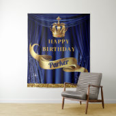 Tenture Royal Blue Gold Prince Joyeux anniversaire (En situation)