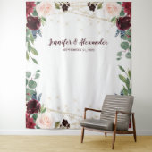 Tenture Rustic Marsala Floral Mariage Photo Booth fond (En situation)