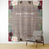 Tenture Rustic Marsala Wood Mariage Photo Booth Backdrop (En situation)