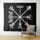 Tenture Sceau Vegvisir blanc sur fond noir (En situation (horizontale))