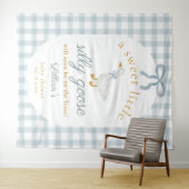 Tenture Silly Goose Duck Blue Gingham Baby Shower Backdrop (En situation (horizontale))