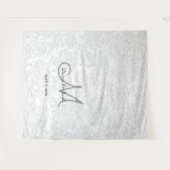 Tenture Simple Élégant Monogramme Blanc Photobooth de Mari (Devant (Horizontal))