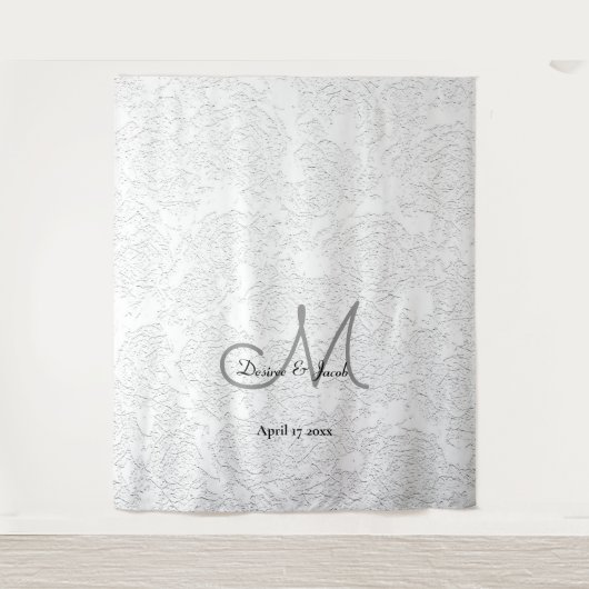 Tenture Simple Élégant Monogramme Blanc Photobooth de Mari (Devant)