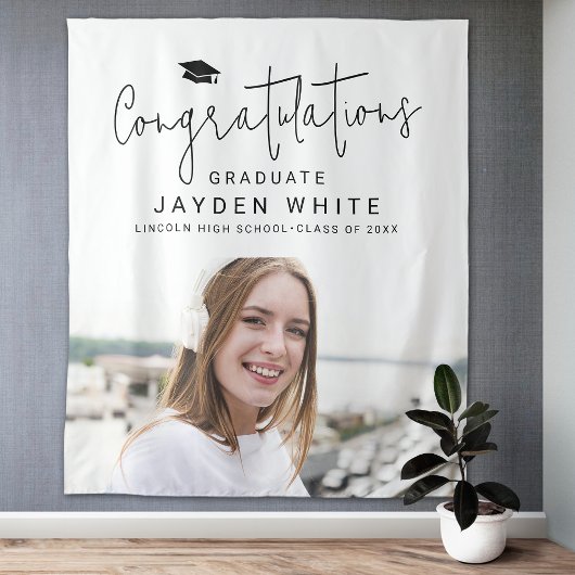 Tenture Simple Modern Script Photo Graduation Party