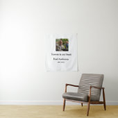 Tenture simple souvenir mémorial avec texte pour ajouter v (En situation)