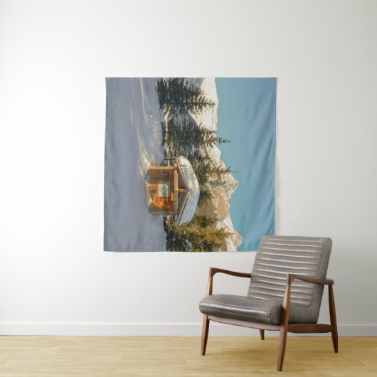 Tenture Snowy Serenity : Lake Louise et le Mont Majestic (En situation (horizontale))